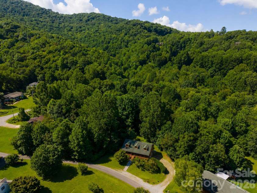91 Tibi Lane, Waynesville, NC 28785.  MLS# CAR4405996, YatesRealty ID 39433. 