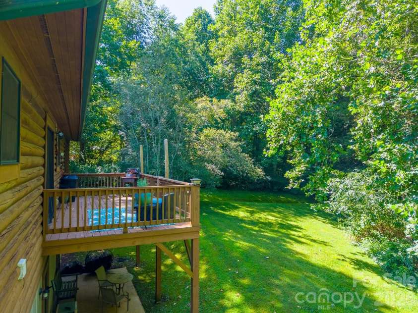 91 Tibi Lane, Waynesville, NC 28785.  MLS# CAR4405996, YatesRealty ID 39433. 