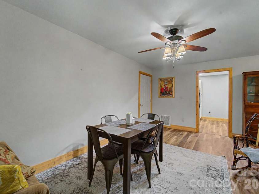 91 Tibi Lane, Waynesville, NC 28785.  MLS# CAR4405996, YatesRealty ID 39433. Downstairs studio apartment