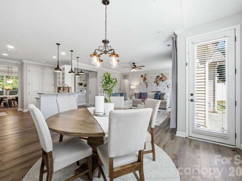 12604 Congregation Drive, Charlotte, NC 28278.  MLS# CAR4405985, YatesRealty ID 39434. 