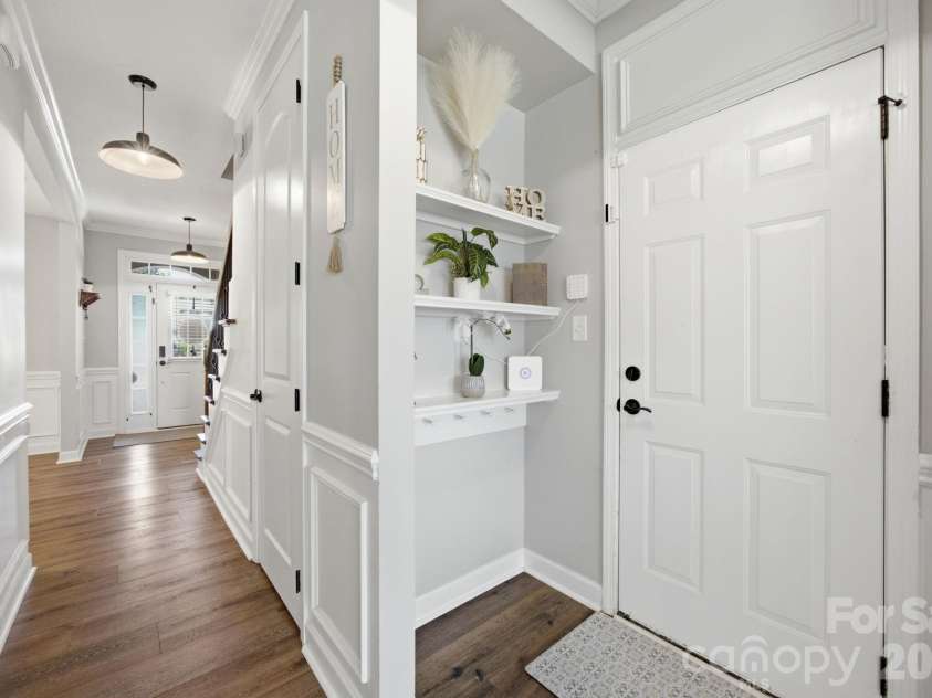 12604 Congregation Drive, Charlotte, NC 28278.  MLS# CAR4405985, YatesRealty ID 39434. 