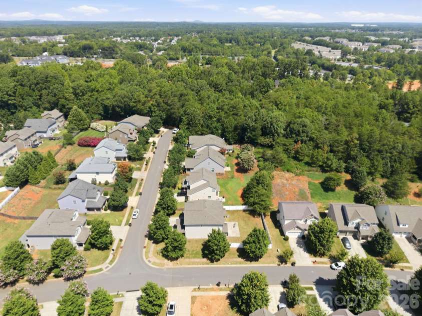 12604 Congregation Drive, Charlotte, NC 28278.  MLS# CAR4405985, YatesRealty ID 39434. 