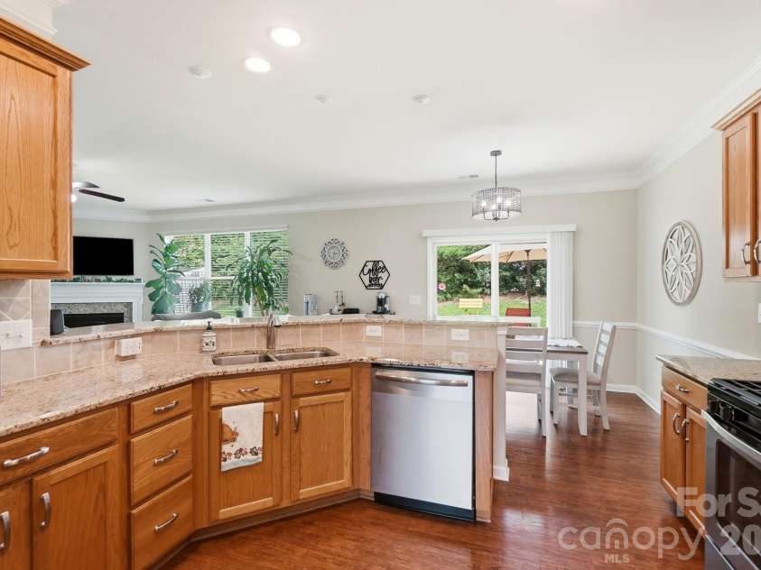 105 Kingston Drive, Mount Holly, NC 28120.  MLS# CAR4405515, YatesRealty ID 39437. 