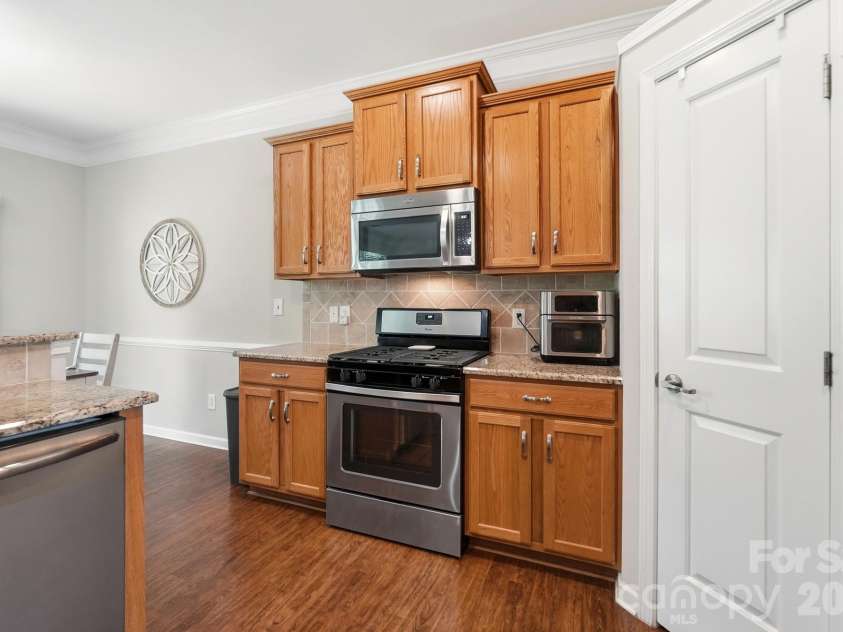 105 Kingston Drive, Mount Holly, NC 28120.  MLS# CAR4405515, YatesRealty ID 39437. 