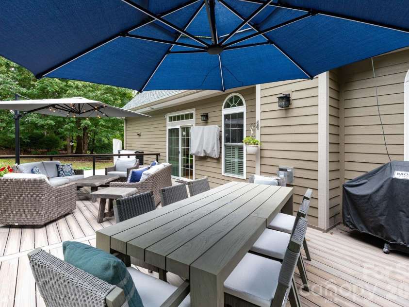 47 Drakes Meadow Lane, Arden, NC 28704.  MLS# CAR4427220, YatesRealty ID 39439. Back Deck