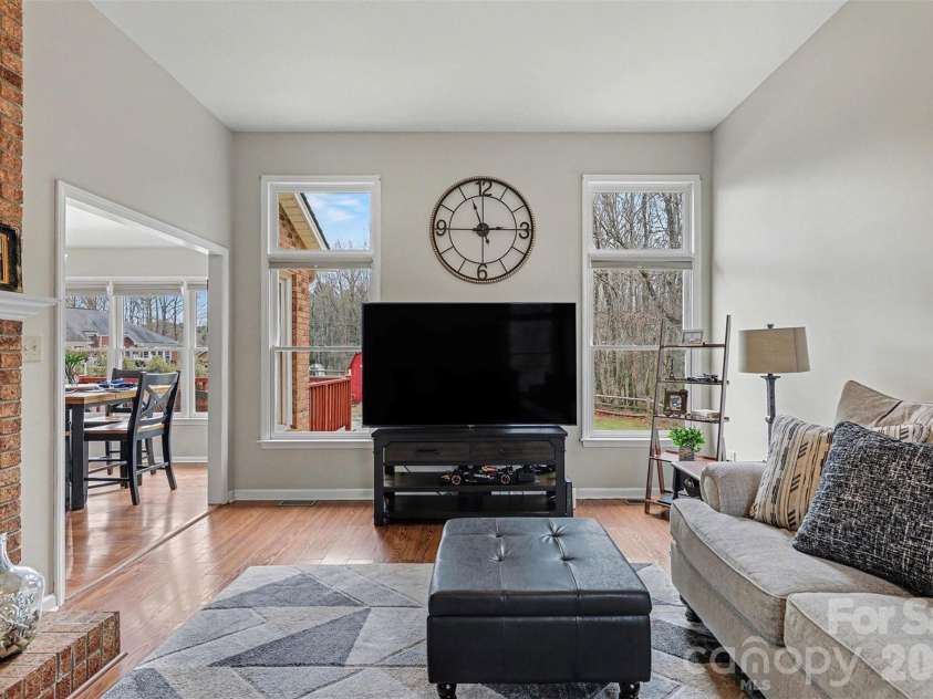 300 Kilmer Lane, Mooresville, NC 28115.  MLS# CAR4337931, YatesRealty ID 3944. 