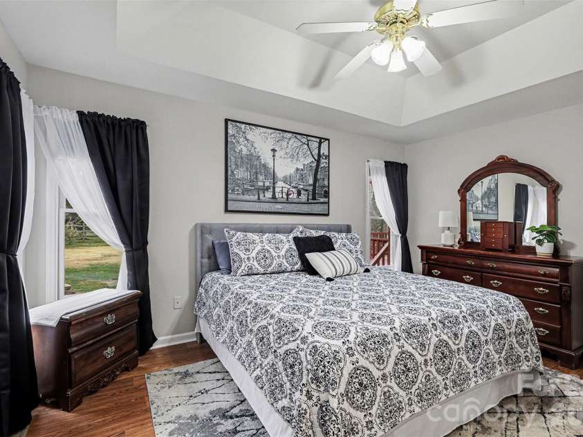 300 Kilmer Lane, Mooresville, NC 28115.  MLS# CAR4337931, YatesRealty ID 3944. 