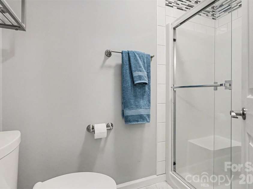 300 Kilmer Lane, Mooresville, NC 28115.  MLS# CAR4337931, YatesRealty ID 3944. 