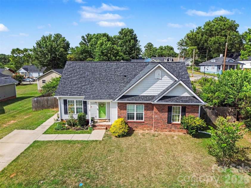 20 Wright Street, Rock Hill, SC 29730.  MLS# CAR4406823, YatesRealty ID 39440. 