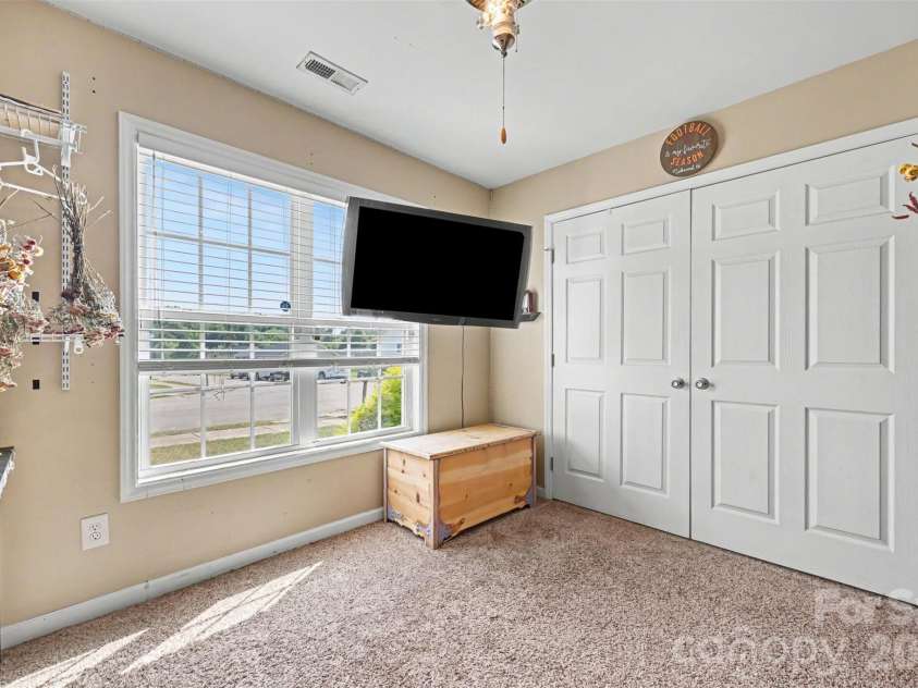 20 Wright Street, Rock Hill, SC 29730.  MLS# CAR4406823, YatesRealty ID 39440. 
