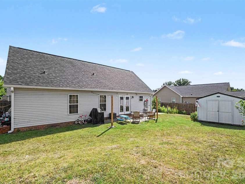 20 Wright Street, Rock Hill, SC 29730.  MLS# CAR4406823, YatesRealty ID 39440. 