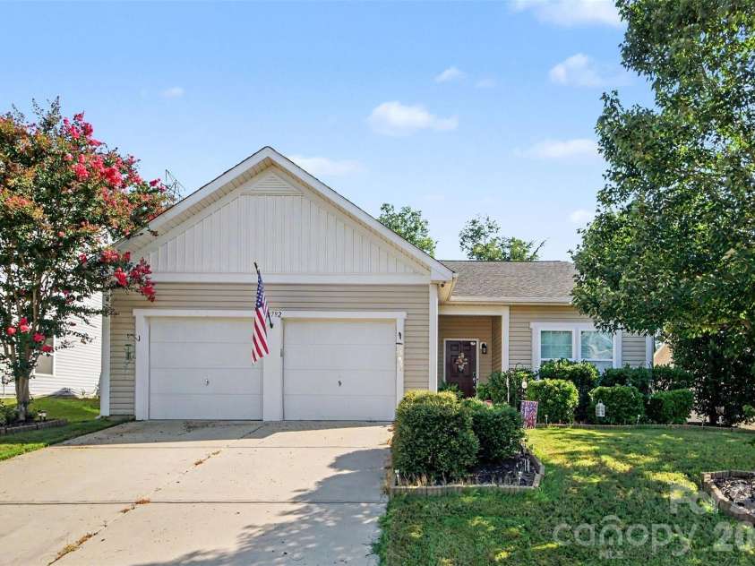 12792 Clydesdale Drive, Midland, NC 28107.  MLS# CAR4406872, YatesRealty ID 39442. 