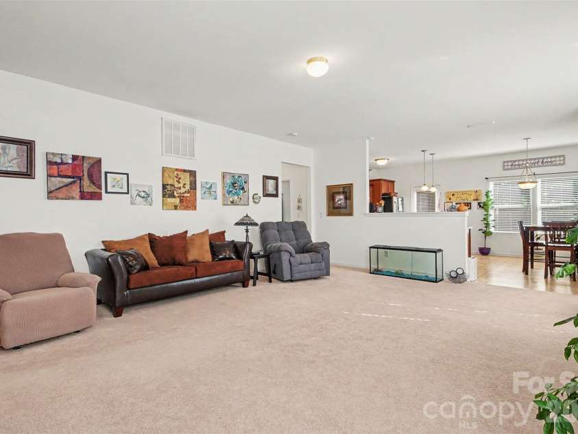 12792 Clydesdale Drive, Midland, NC 28107.  MLS# CAR4406872, YatesRealty ID 39442. 