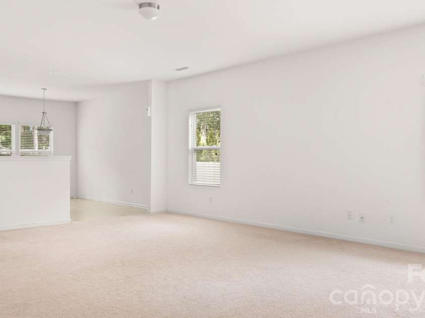 12792 Clydesdale Drive, Midland, NC 28107.  MLS# CAR4418814, YatesRealty ID 39442. 