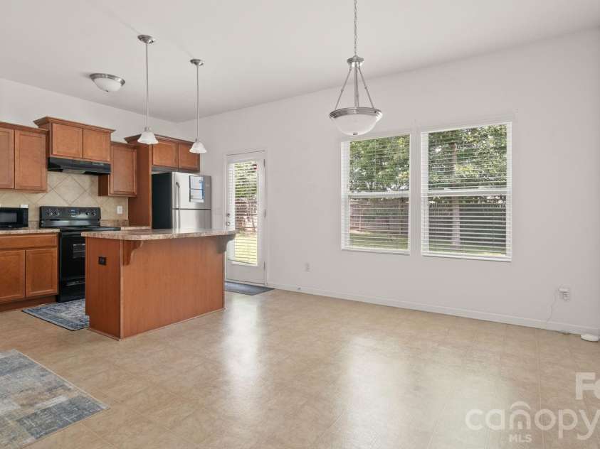 12792 Clydesdale Drive, Midland, NC 28107.  MLS# CAR4418814, YatesRealty ID 39442. 