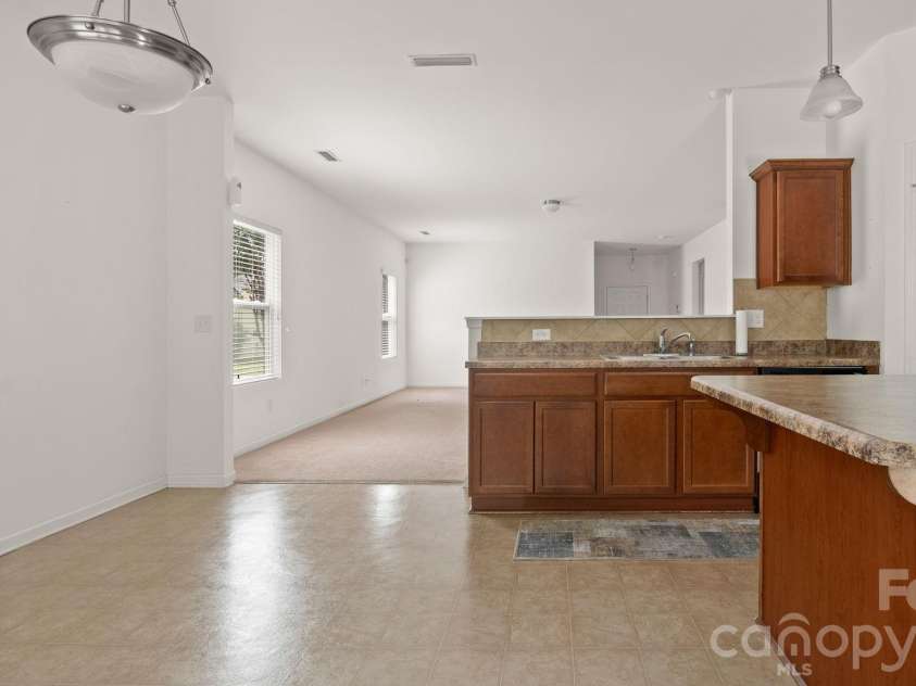 12792 Clydesdale Drive, Midland, NC 28107.  MLS# CAR4418814, YatesRealty ID 39442. 