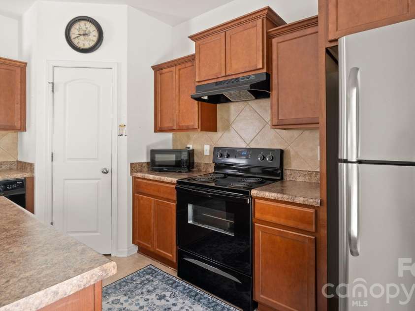 12792 Clydesdale Drive, Midland, NC 28107.  MLS# CAR4418814, YatesRealty ID 39442. 