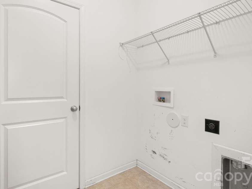 12792 Clydesdale Drive, Midland, NC 28107.  MLS# CAR4418814, YatesRealty ID 39442. 