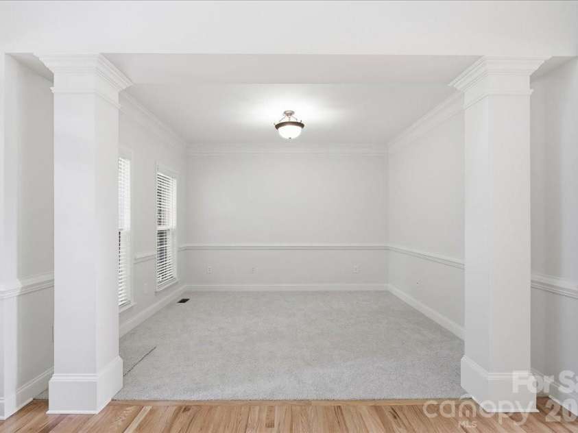 6055 Latta Springs Circle, Huntersville, NC 28078.  MLS# CAR4405877, YatesRealty ID 39443. 