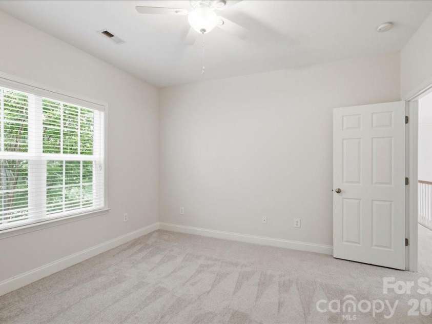 6055 Latta Springs Circle, Huntersville, NC 28078.  MLS# CAR4405877, YatesRealty ID 39443. 