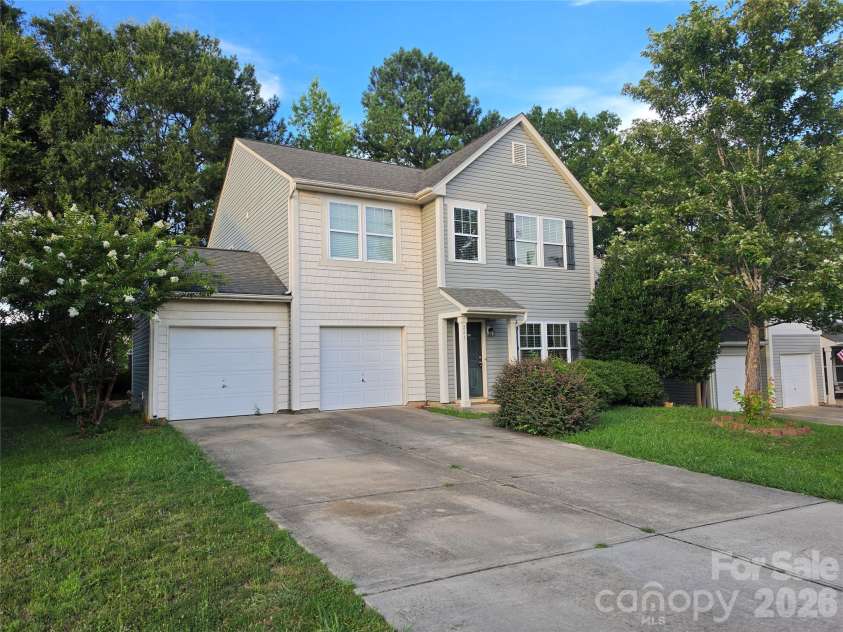 241 Ashcake Court, York, SC 29745.  MLS# CAR4398530, YatesRealty ID 39448. 