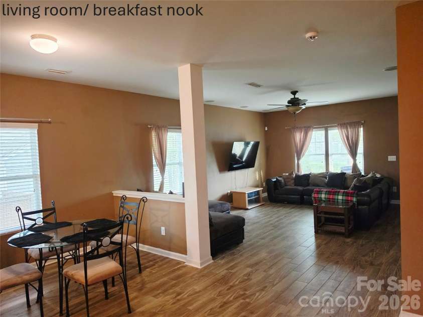 241 Ashcake Court, York, SC 29745.  MLS# CAR4398530, YatesRealty ID 39448. 