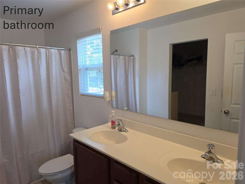 241 Ashcake Court, York, SC 29745.  MLS# CAR4398530, YatesRealty ID 39448. 