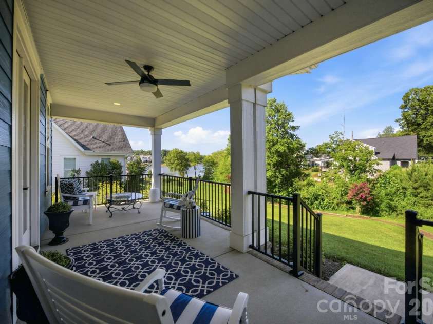 104 Sisters Cove Court, Mooresville, NC 28117.  MLS# CAR4398589, YatesRealty ID 39449. 