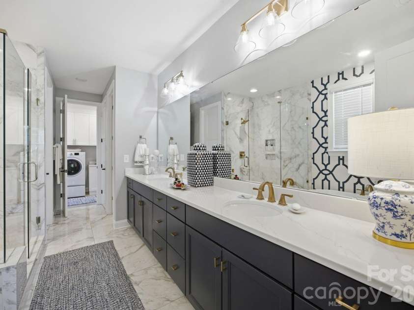 104 Sisters Cove Court, Mooresville, NC 28117.  MLS# CAR4398589, YatesRealty ID 39449. 