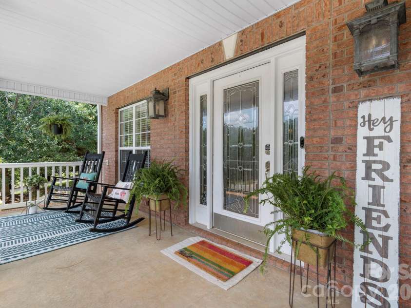 1221 Willow Creek Drive, Newton, NC 28658.  MLS# CAR4345210, YatesRealty ID 3945. 