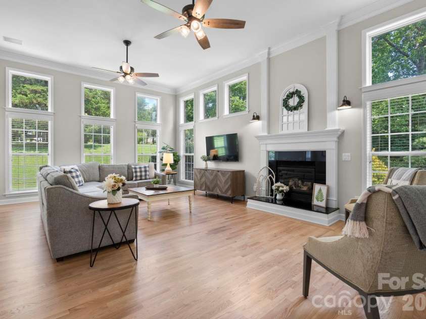 1221 Willow Creek Drive, Newton, NC 28658.  MLS# CAR4345210, YatesRealty ID 3945. 