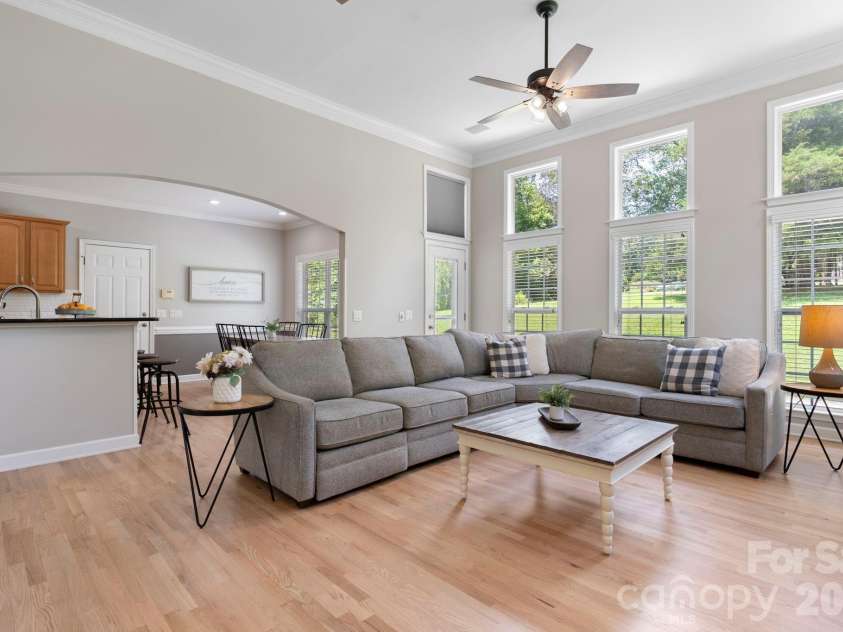 1221 Willow Creek Drive, Newton, NC 28658.  MLS# CAR4345210, YatesRealty ID 3945. 