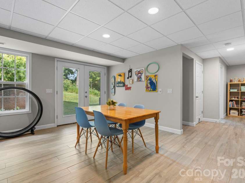 1221 Willow Creek Drive, Newton, NC 28658.  MLS# CAR4345210, YatesRealty ID 3945. 