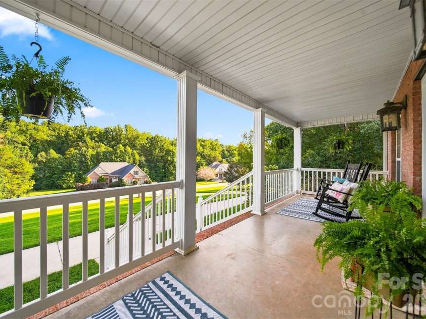 1221 Willow Creek Drive, Newton, NC 28658.  MLS# CAR4419040, YatesRealty ID 3945. 