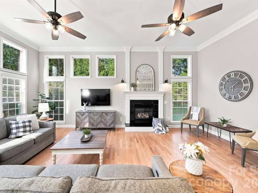 1221 Willow Creek Drive, Newton, NC 28658.  MLS# CAR4419040, YatesRealty ID 3945. 