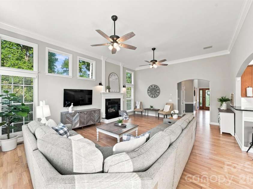 1221 Willow Creek Drive, Newton, NC 28658.  MLS# CAR4419040, YatesRealty ID 3945. 