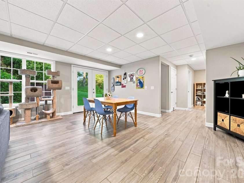 1221 Willow Creek Drive, Newton, NC 28658.  MLS# CAR4419040, YatesRealty ID 3945. 