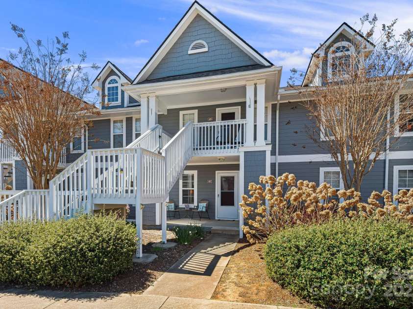 4603 Breakers Lane, Asheville, NC 28806.  MLS# CAR4241235, YatesRealty ID 3945. 