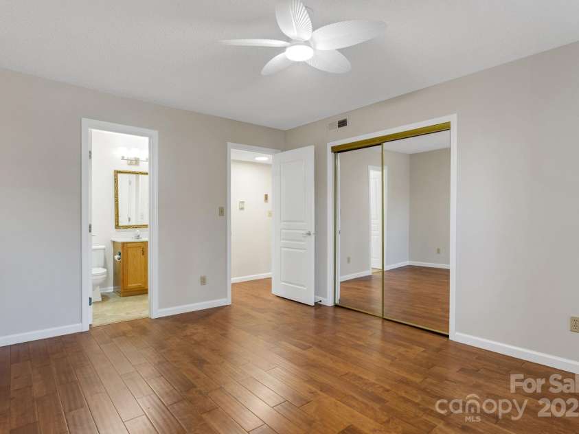 4603 Breakers Lane, Asheville, NC 28806.  MLS# CAR4315924, YatesRealty ID 3945. Primary Bedroom