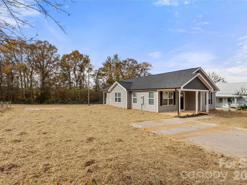 522 Keels Avenue, Rock Hill, SC 29730.  MLS# CAR4341240, YatesRealty ID 3945. Photo Example of FINISHED Floorplan