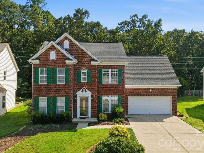 6306 Trevor Simpson Drive, Indian Trail, NC 28079.  MLS# CAR4405215, YatesRealty ID 39450. 
