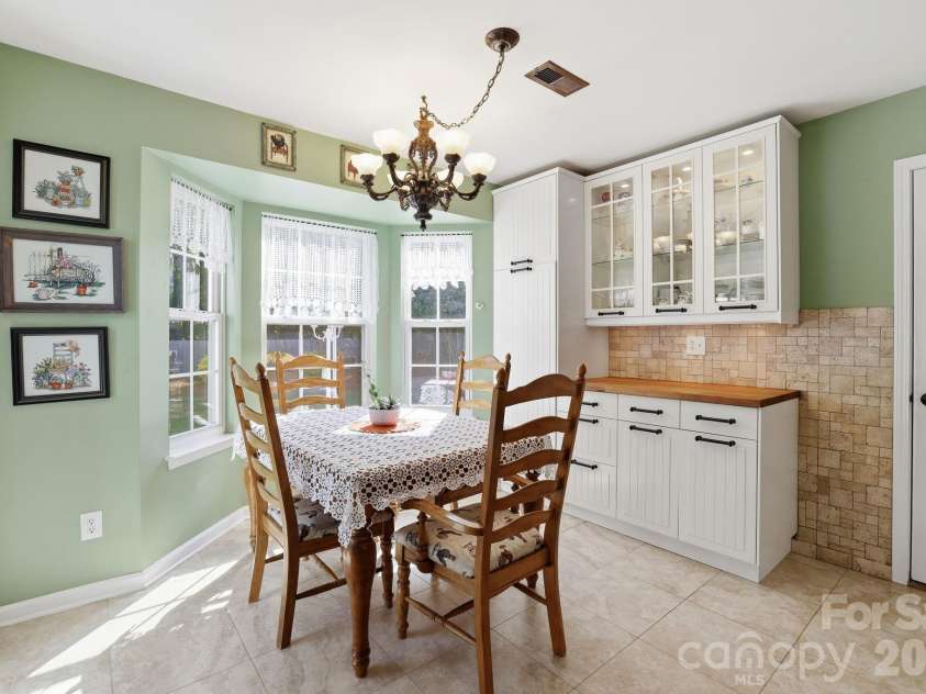 6306 Trevor Simpson Drive, Indian Trail, NC 28079.  MLS# CAR4405215, YatesRealty ID 39450. 