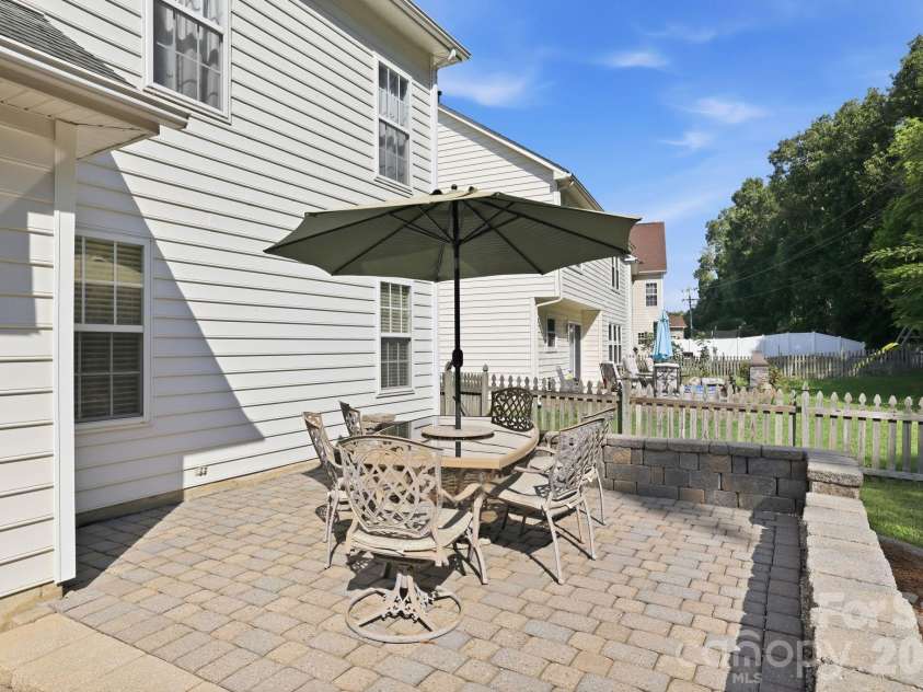 6306 Trevor Simpson Drive, Indian Trail, NC 28079.  MLS# CAR4405215, YatesRealty ID 39450. 