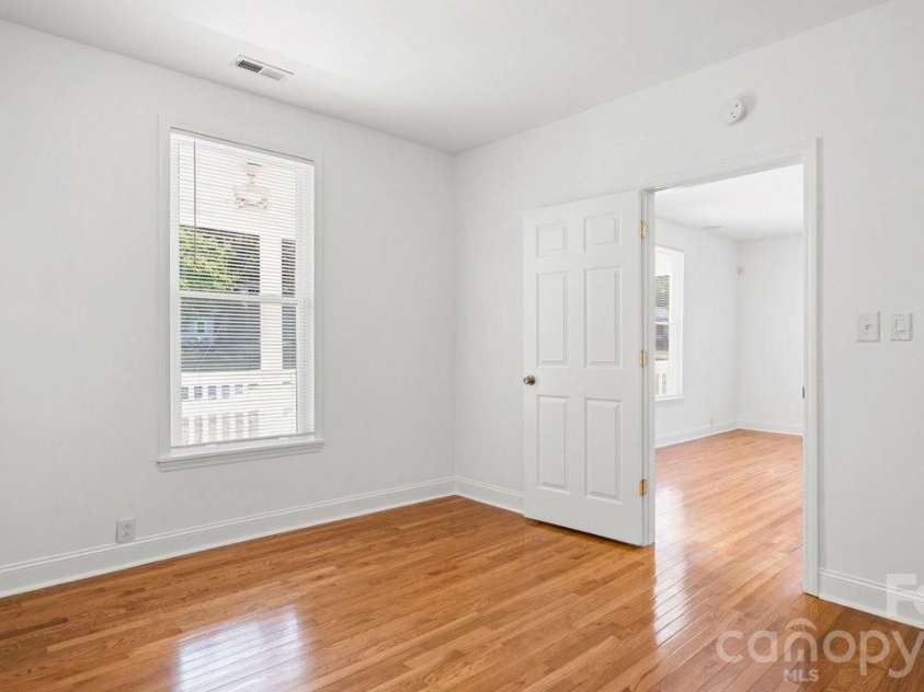 109 Globe Street, Mount Holly, NC 28120.  MLS# CAR4388985, YatesRealty ID 39451. 