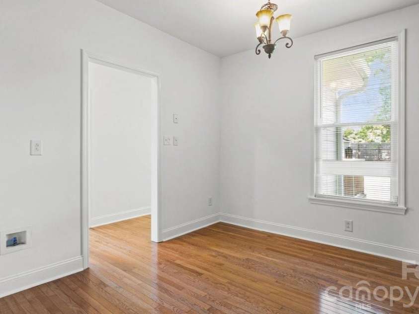109 Globe Street, Mount Holly, NC 28120.  MLS# CAR4388985, YatesRealty ID 39451. 