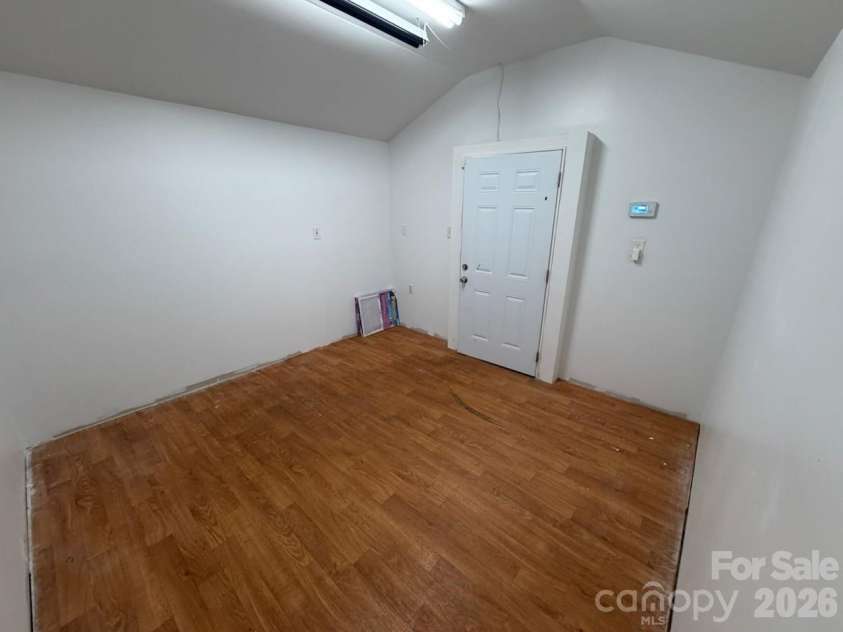 109 Globe Street, Mount Holly, NC 28120.  MLS# CAR4388985, YatesRealty ID 39451. 
