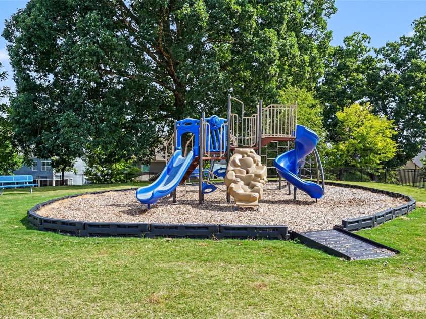 1592 Afton Way, Fort Mill, SC 29708.  MLS# CAR4375540, YatesRealty ID 39452. 