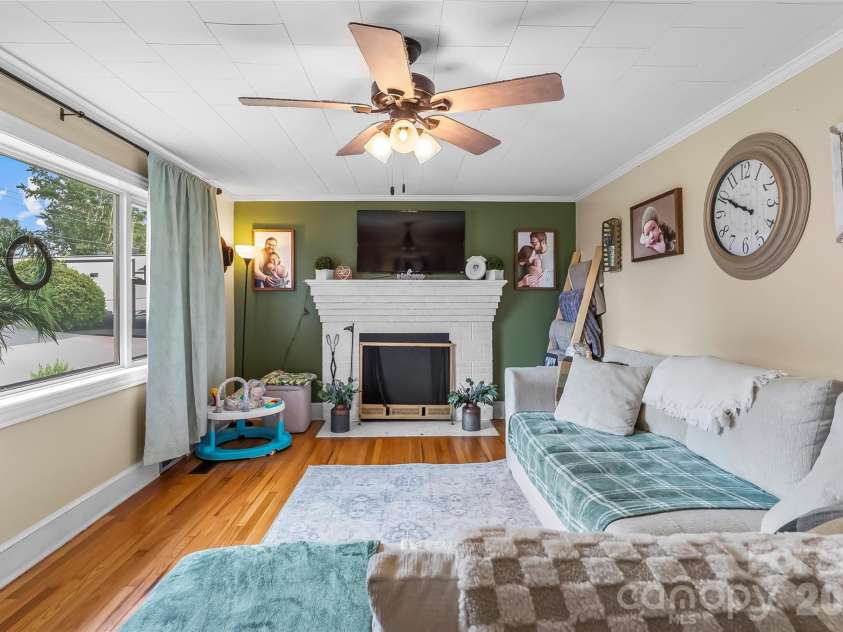 691 Central Street, Hudson, NC 28638.  MLS# CAR4407003, YatesRealty ID 39453. 