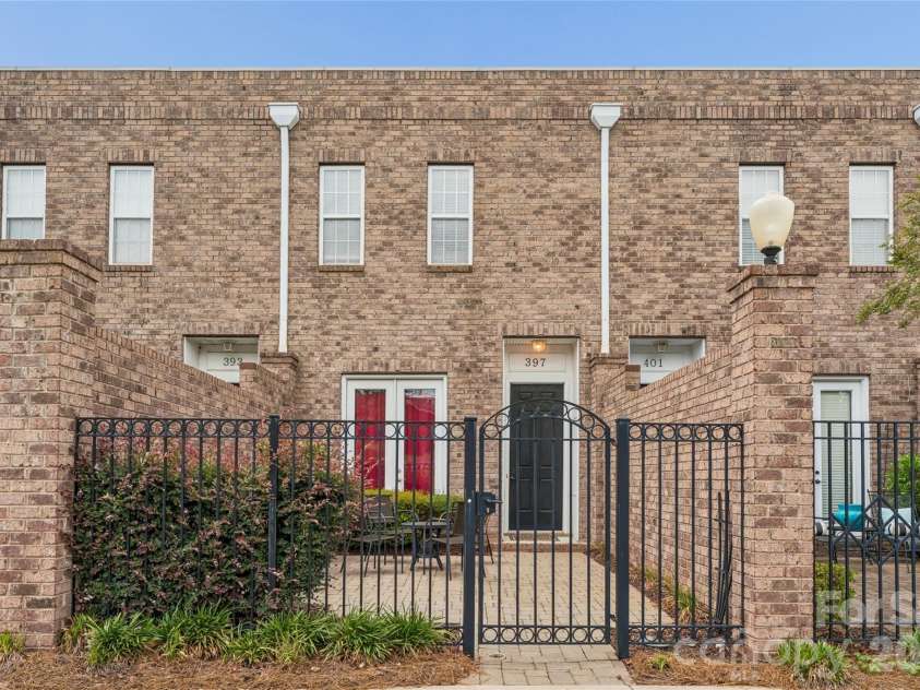 397 Dumbarton Street, Concord, NC 28027.  MLS# CAR4405398, YatesRealty ID 39457. 
