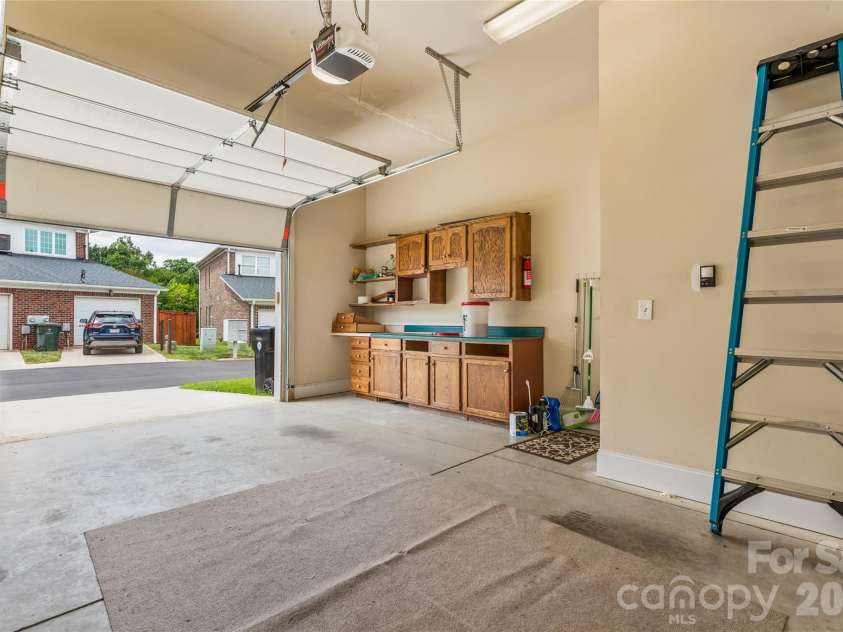 397 Dumbarton Street, Concord, NC 28027.  MLS# CAR4405398, YatesRealty ID 39457. 